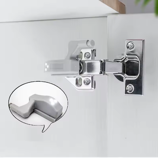 CabinetHinge™ | auto-on LED light