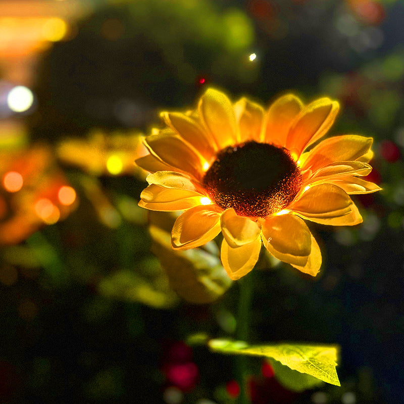 SunPetal™ | LED garden sunflower
